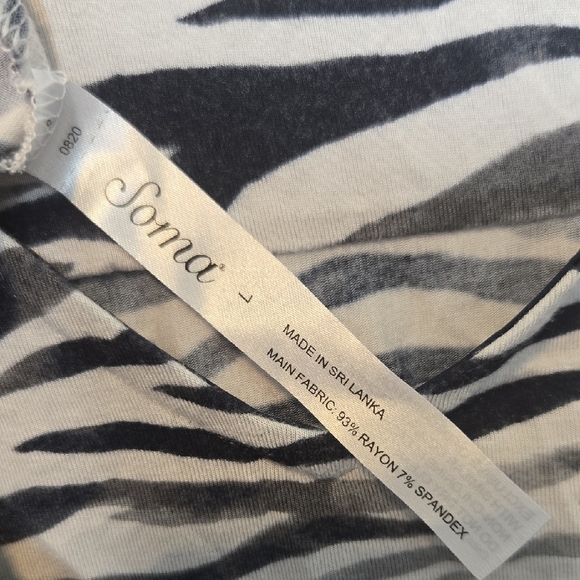 Soma Navy and White Watercolor Zebra Print Sleepshirt - Picture 2 of 6